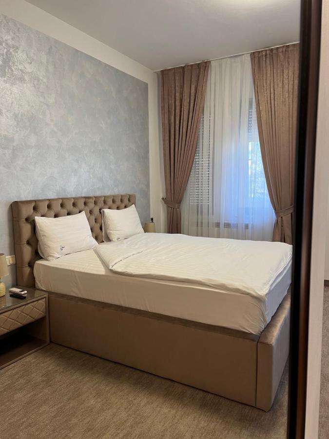 Hotel Casa Mignon Oradea Zewnętrze zdjęcie